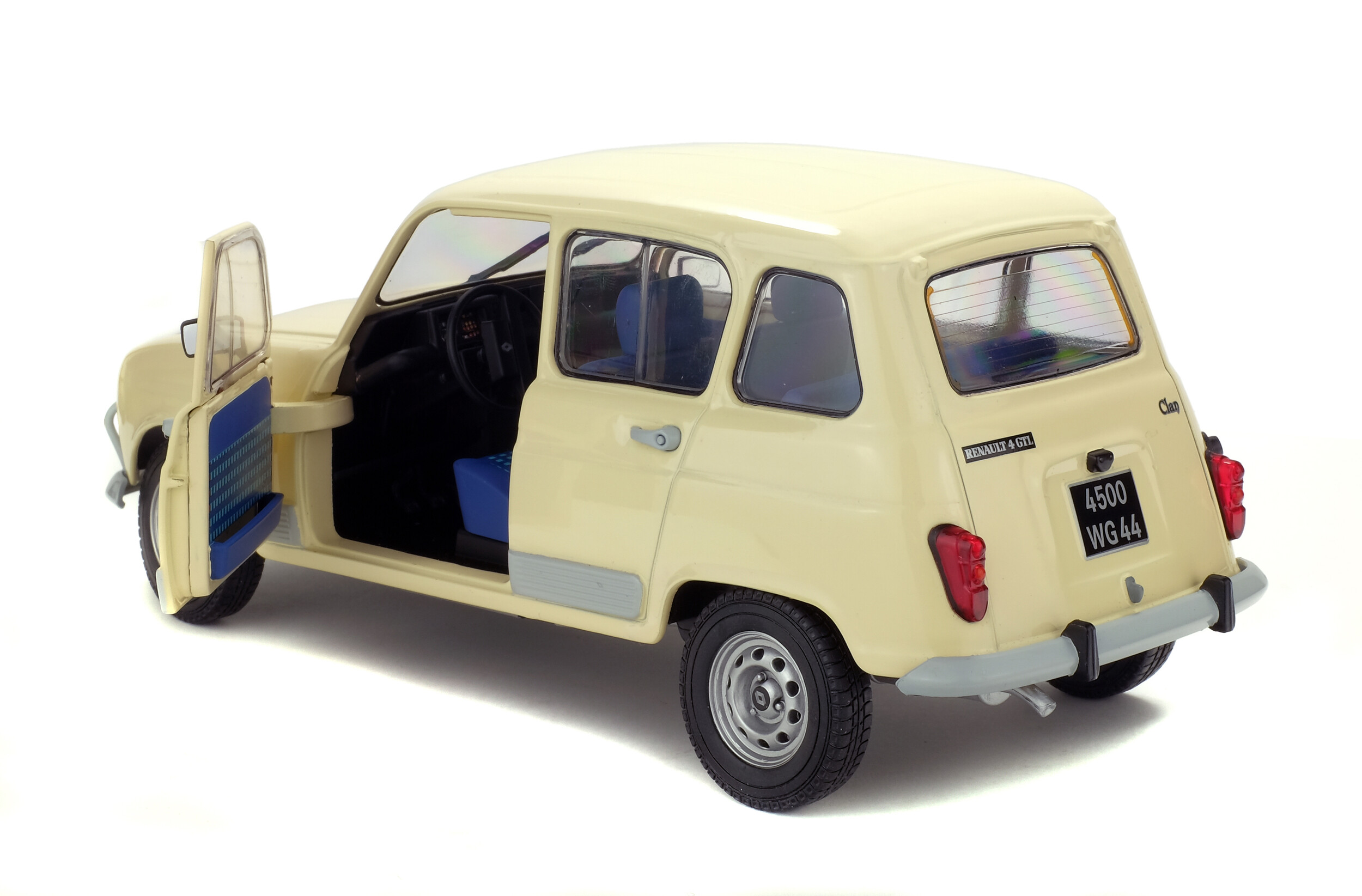 Renault 4L Clan 1978 beige 1:18 Solido