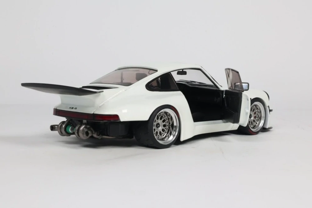 Porsche KS-R by Khyzyl Saleem 2026 white 1:18 Solido