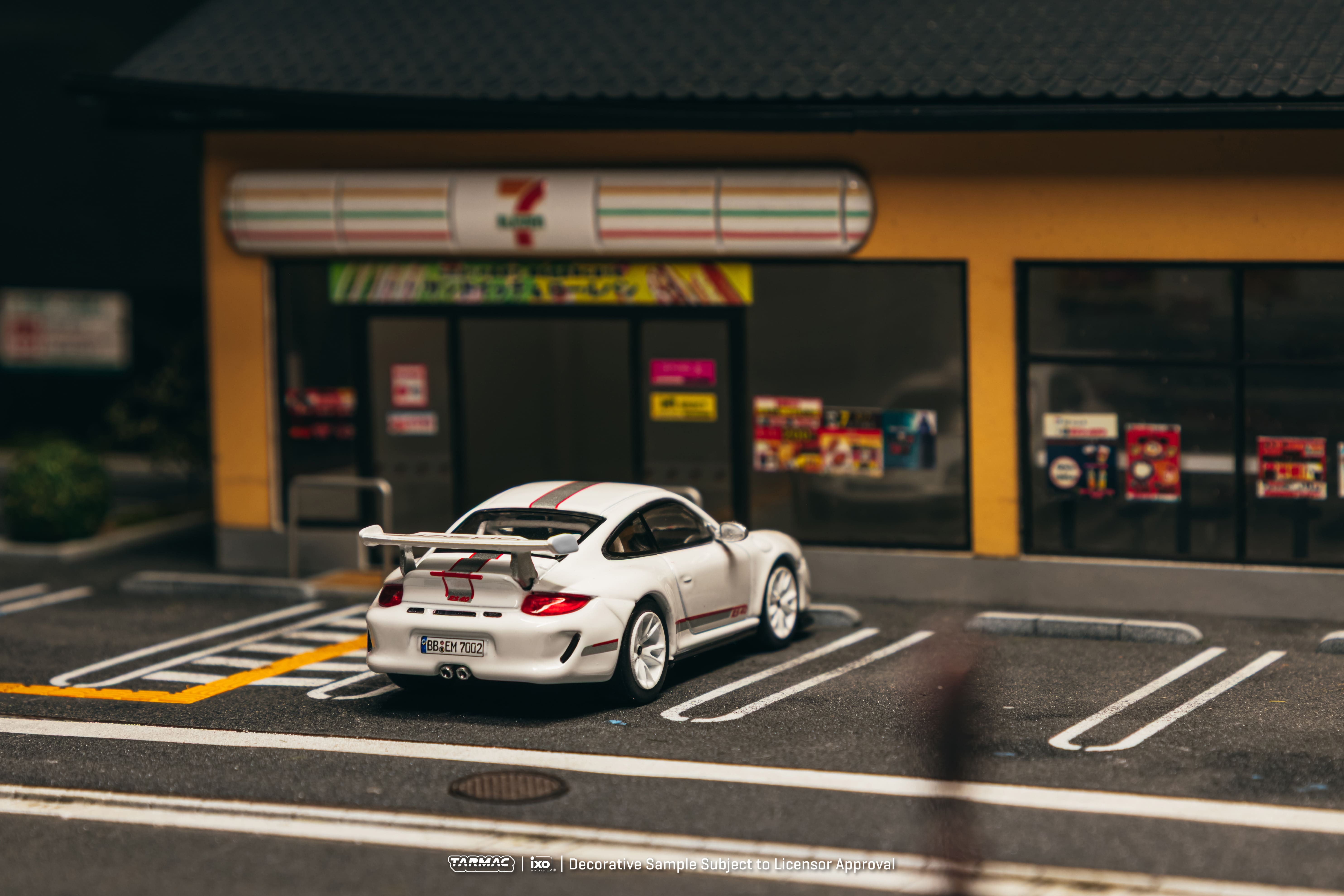 Porsche 911 (997.2) GT3 RS 4.0 2025 white 1:64 Tarmac