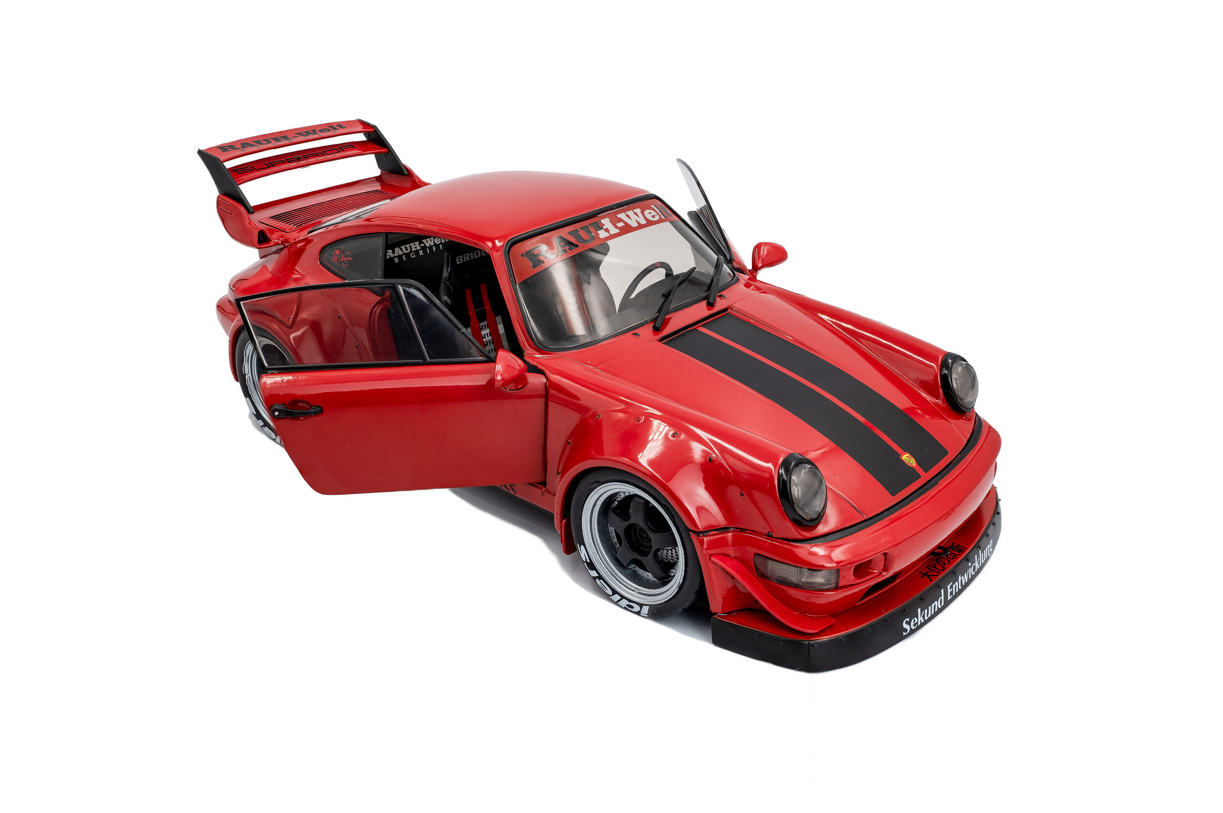 Porsche RWB Bodykit Taikano Kaishin 2024 red 1:18 Solido