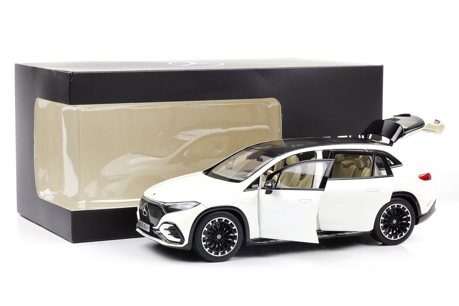 Mercedes-Benz EQS SUV AMG Line X296 diamond white 1:18 NZG