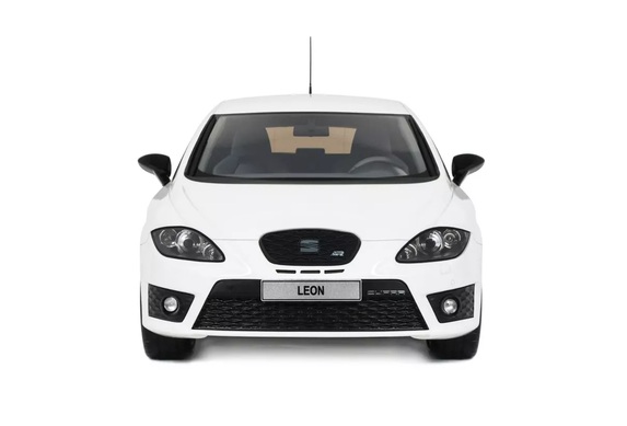 Seat Leon MK2 Cupra R 2010 candy white B9A 1:18 OttOmobile