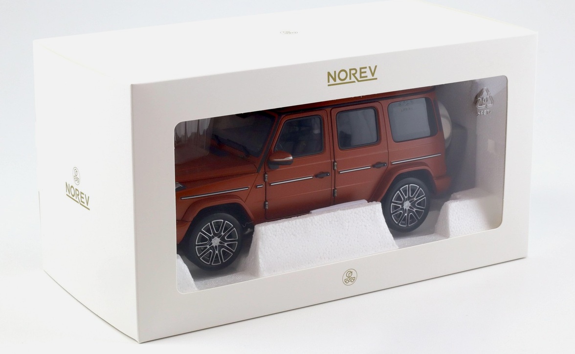 Mercedes-Benz G 2024 copper orange matt 1:18 Norev