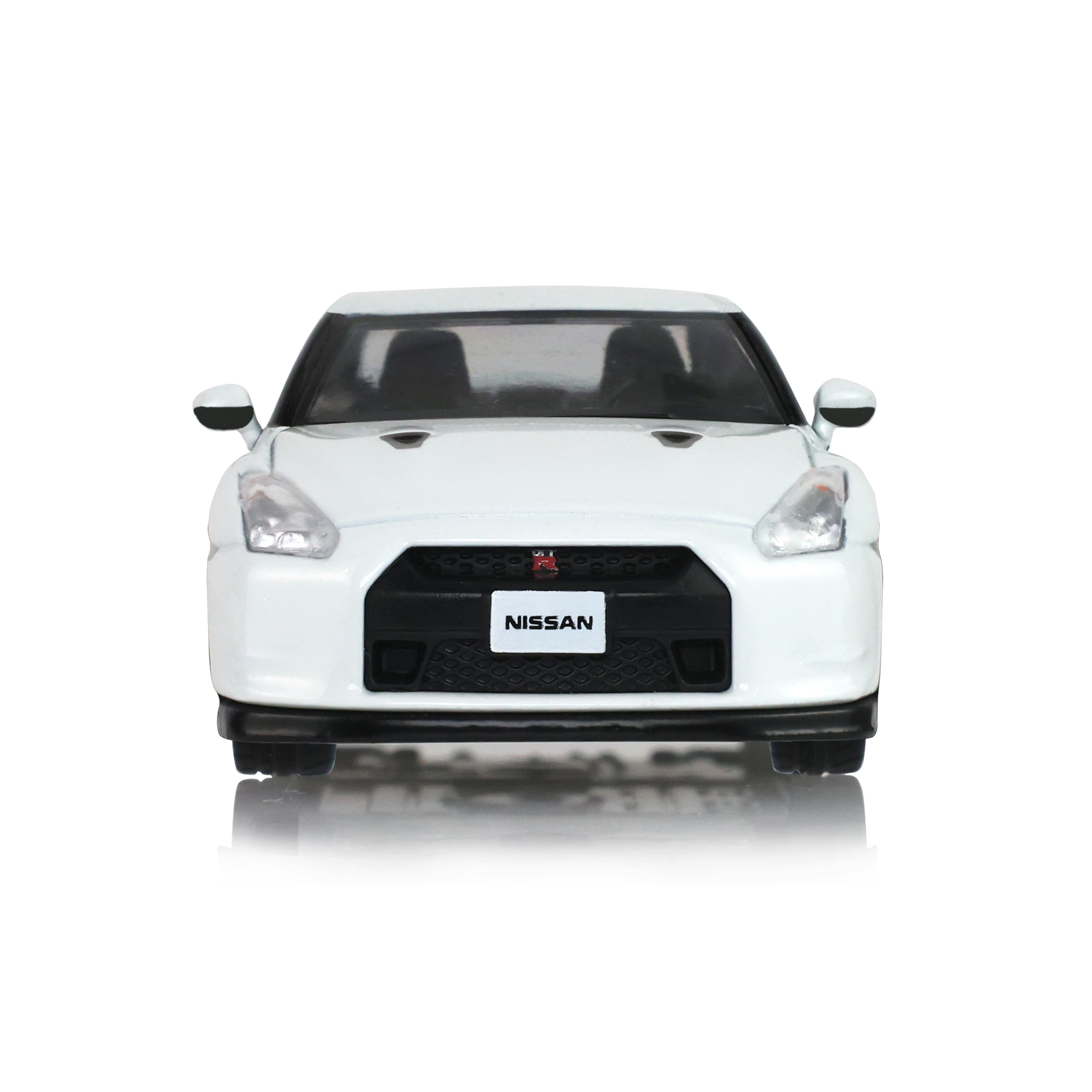 Nissan GTR R35 2007 With Custom Wheels *Tokyo Torque Series 10* pearl white 1:64 Greenlight