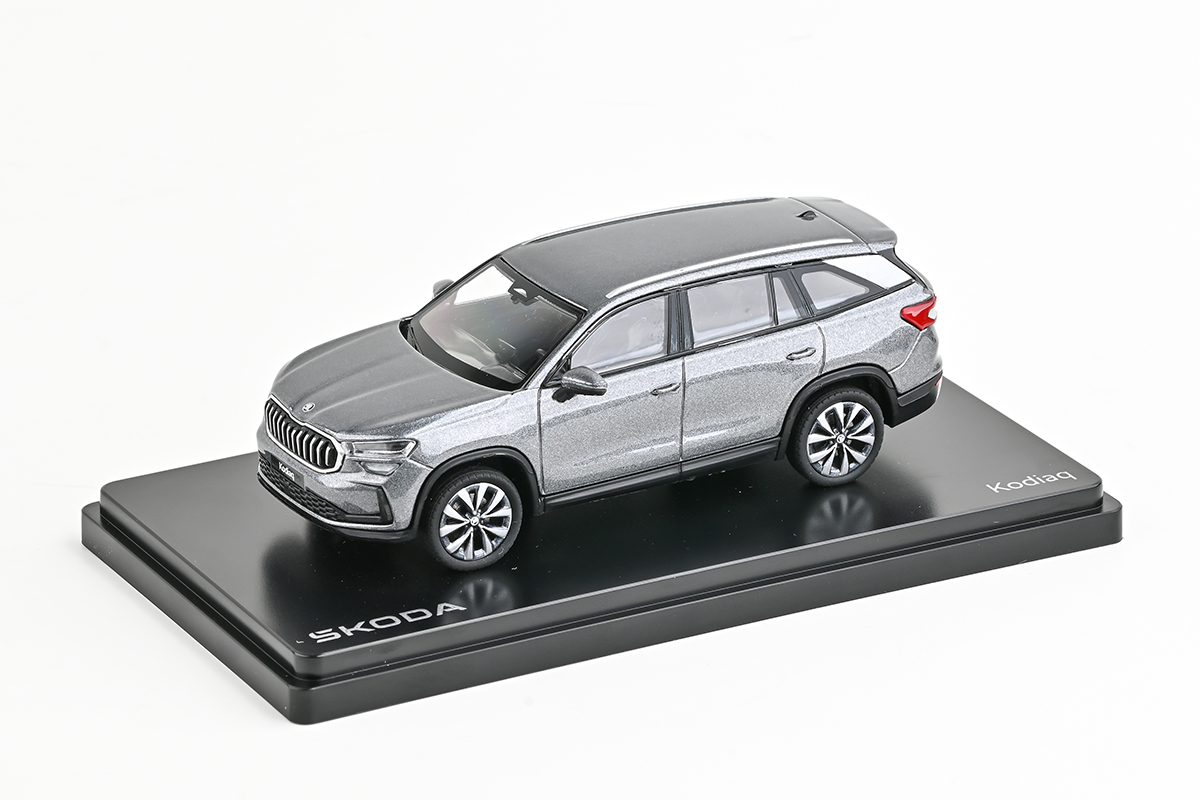 Škoda Kodiaq II 2023 šedá graphite metalíza 1:43 Abrex