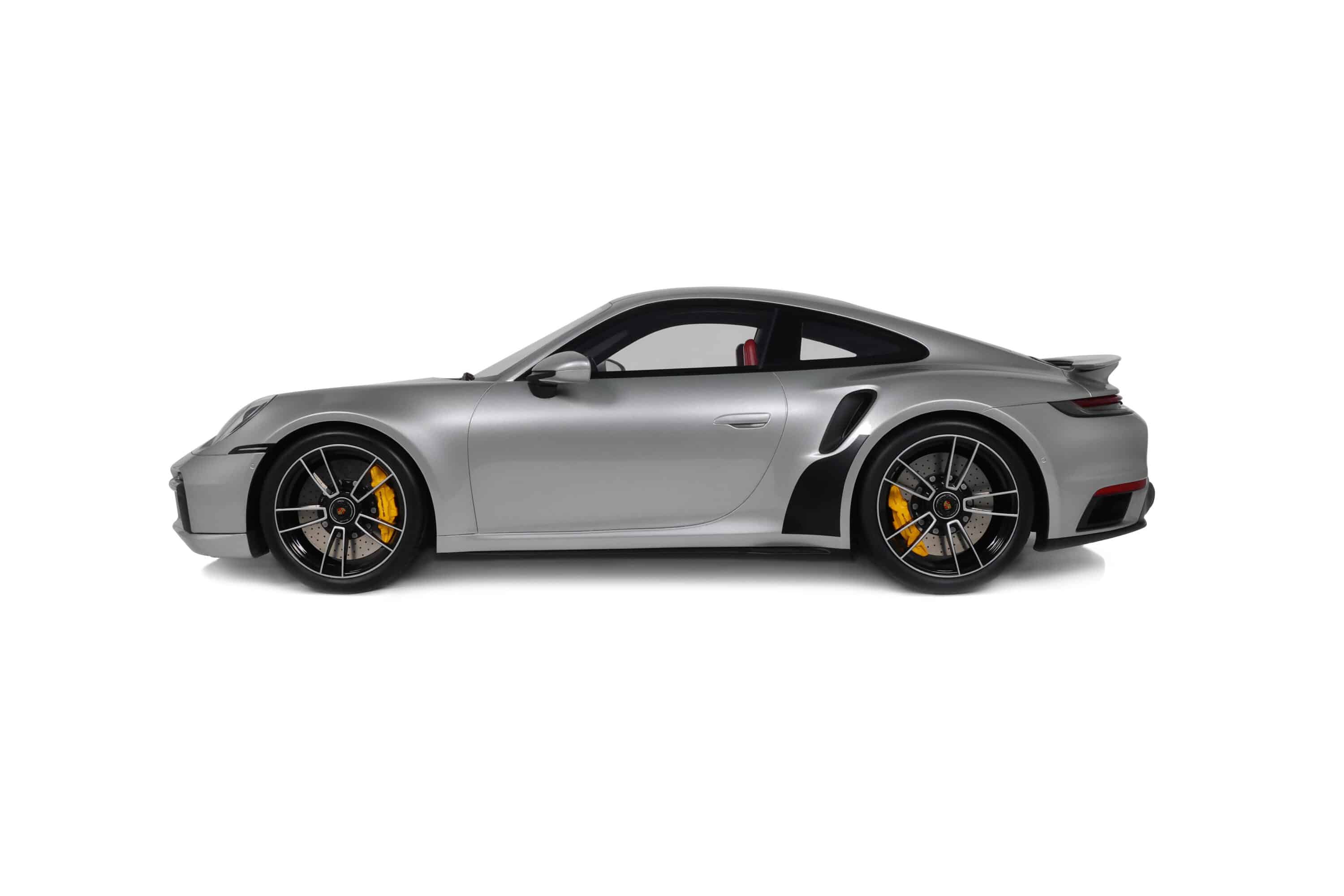 Porsche 911 (992.1) Turbo S 2020 silver 1:8 GT Spirit