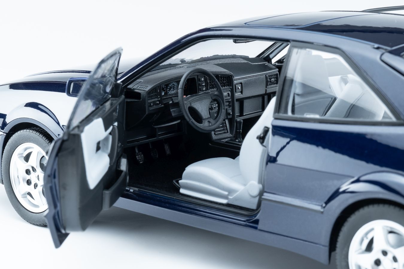 Volkswagen Corrado VR6 aqua blue 1:18 Norev