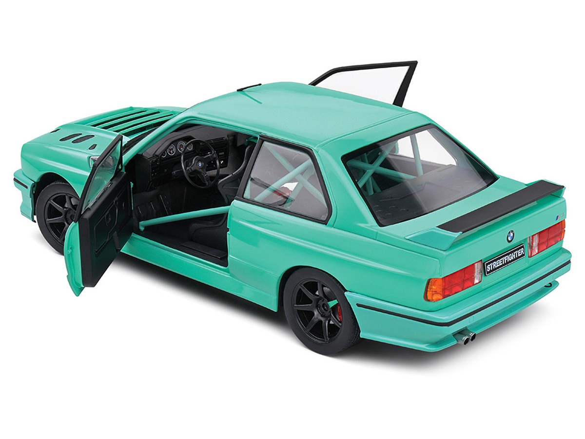 BMW M3 Solido Works 1990 Tiffany blue 1:18 Solido