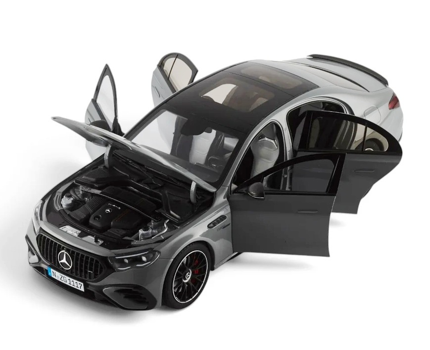 Mercedes-AMG E 53 Hybrid 4Matic+ alpin grey uni 1:18 NZG