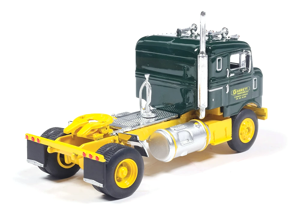 Kenworth Bullnose Garrett Freightlines 1950 With Vintage Trailer yellow/green 1:64 Ixo America