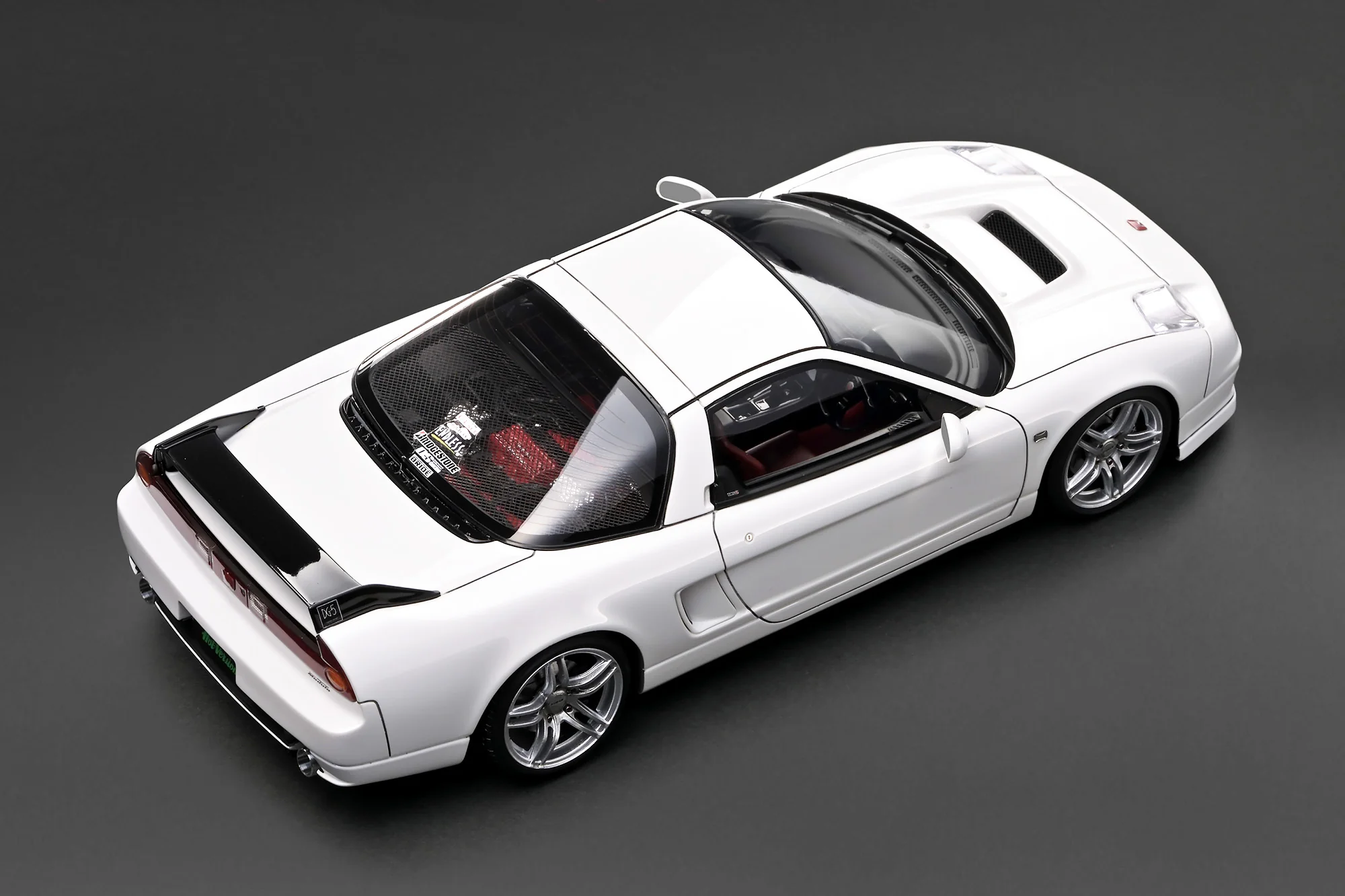 Honda NSX-R NA2 DK-Ver pearl white 1:18 Ignition Model