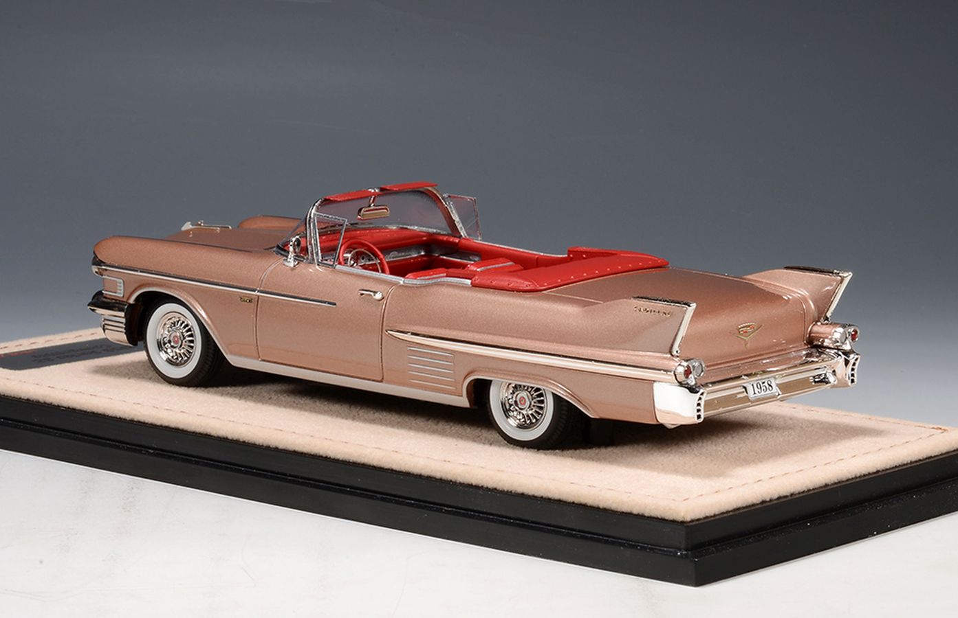 Cadillac Series 62 Convertible 1958 Desert Gold Poly 1:43 Stamp Models