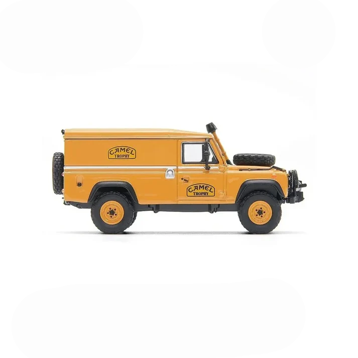 Land Rover Defender 110 Support Unit Camel Trophy Borneo 1985 1:64 Almost Real