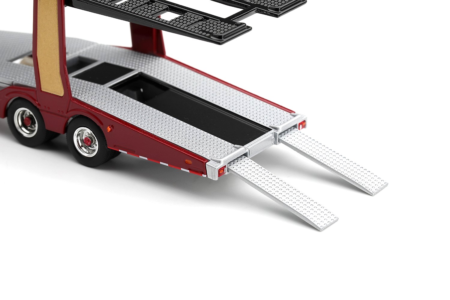 Scania 770S A6x4NA Car Transporter V8 *50th Anniversary* + Car Transporter red 1:64 Mini GT