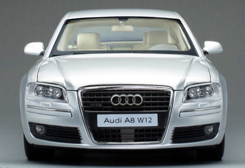 Audi A8 D3 6.0L W12 2008 silver 1:18 Sun Star