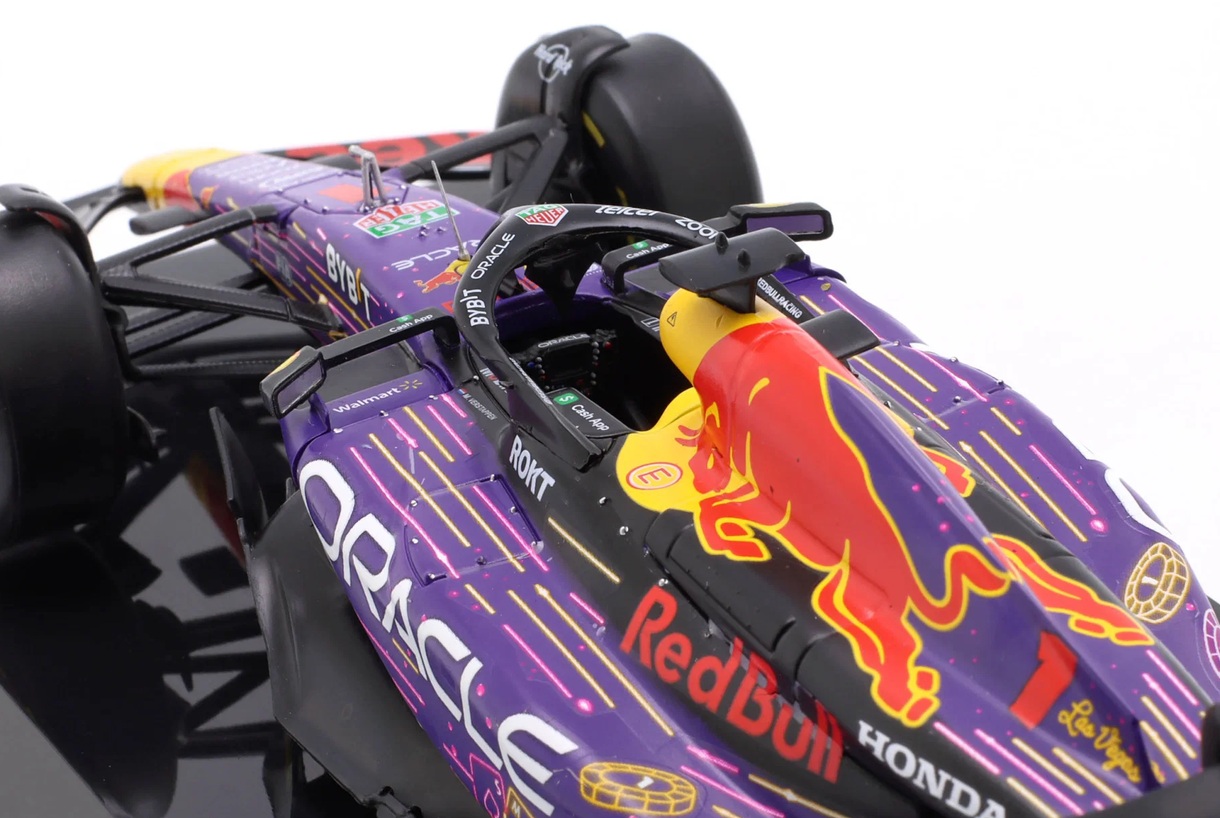 Oracle Red Bull Racing RB19 #1 M.Verstappen Winner Las Vegas GP Formula 1 World Champion 2023 1:24 Premium Collectibles