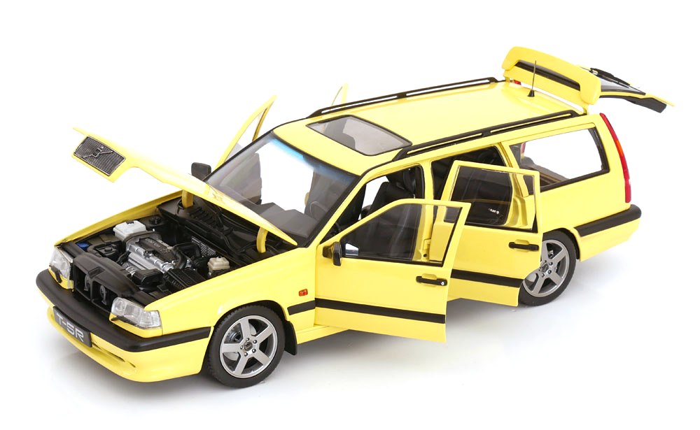 Volvo 850 T-5R Kombi 1994 yellow 1:18 Norev