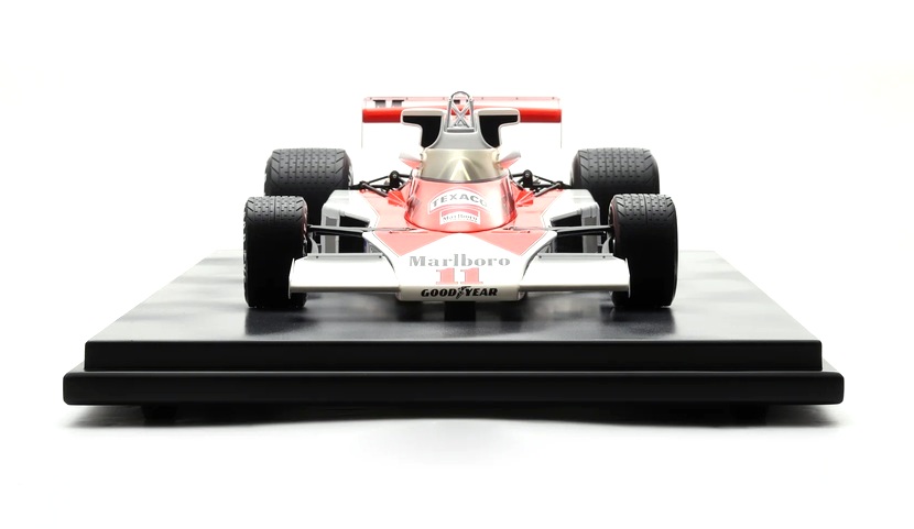 McLaren M23 #11 J.Hunt 3rd Japan GP 1976 1:8 Spark