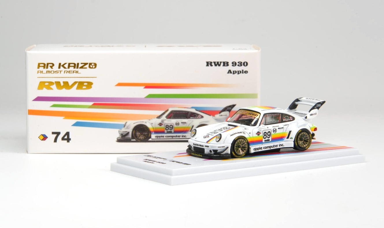 Porsche RWB 930 *Apple* white/decor 1:64 Almost Real
