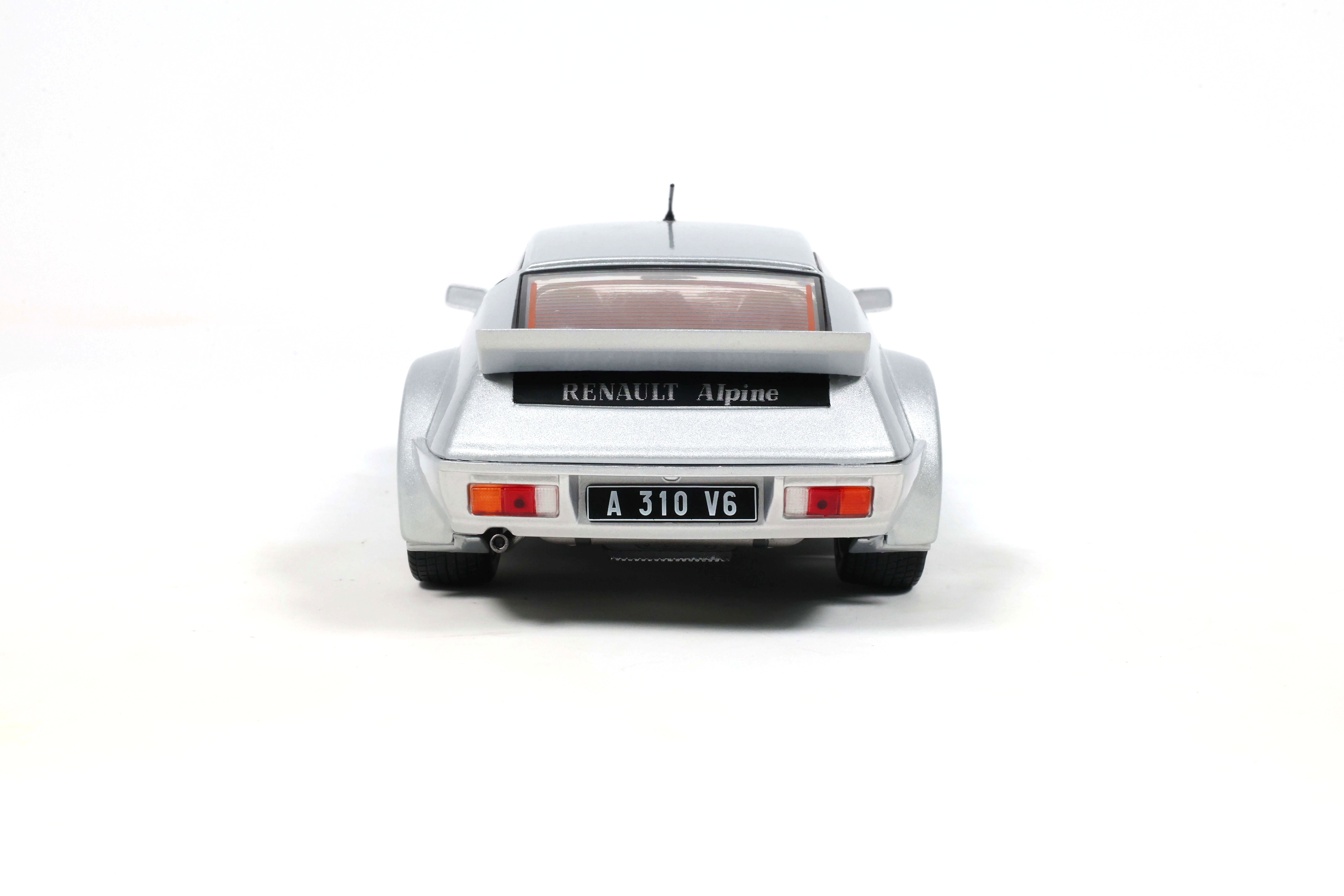 Alpine A310 Pack GT 1983 light grey metallic 1:18 Solido