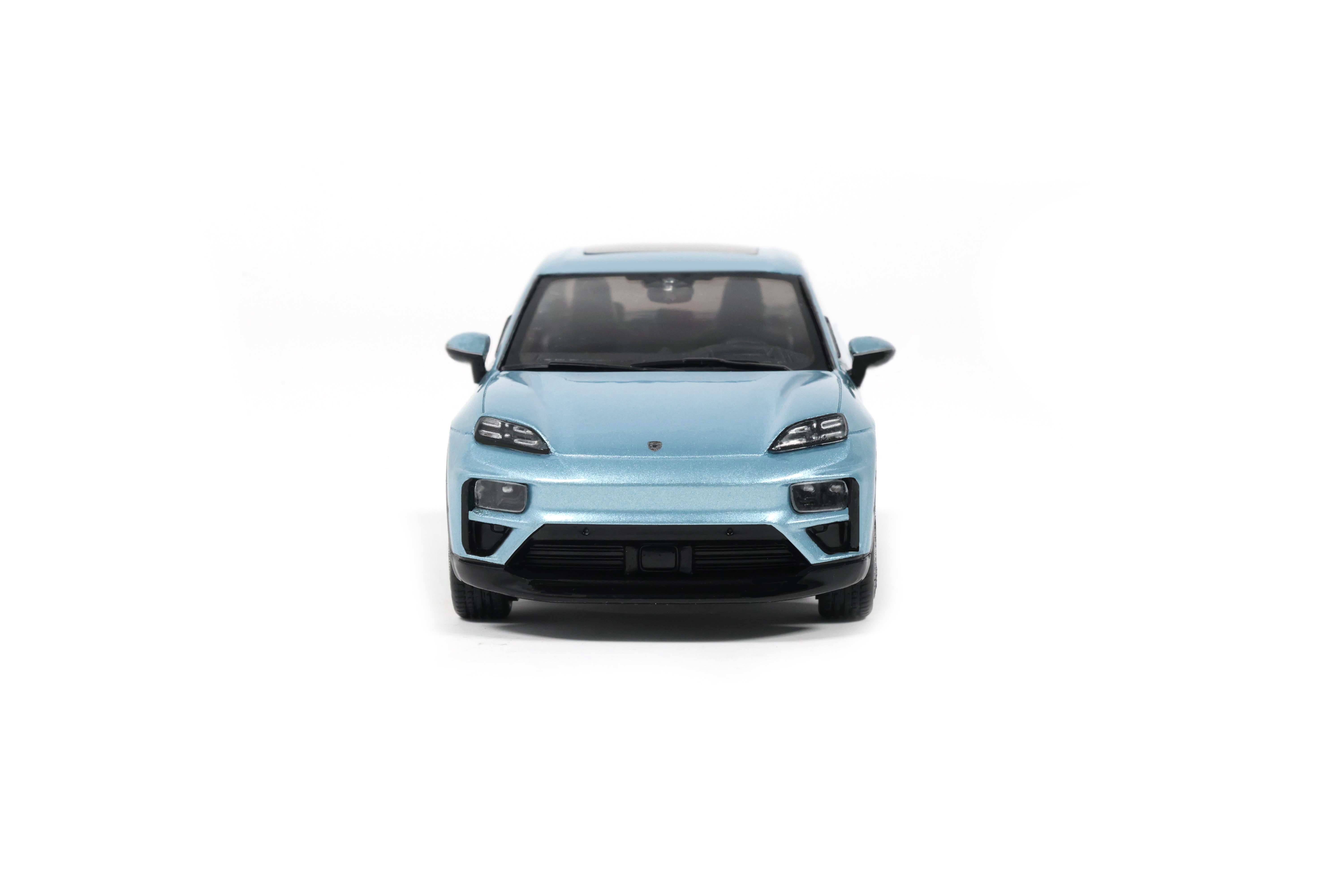 Porsche Macan Turbo 2025 frozen blue metallic 1:43 Solido