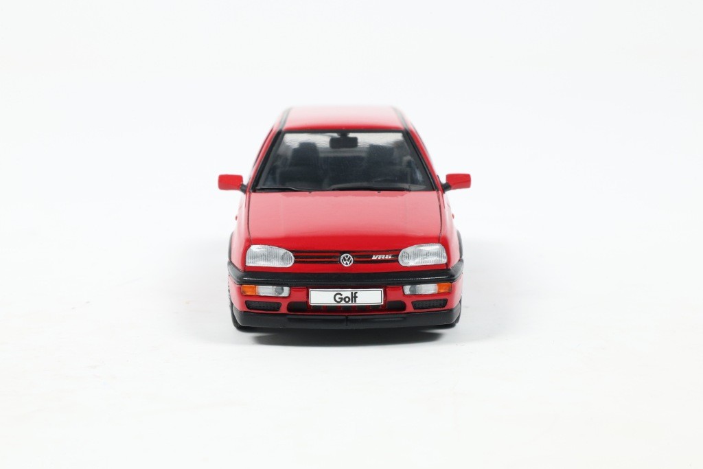 Volkswagen Golf MKIII VR6 1994 tornado red 1:43 Solido