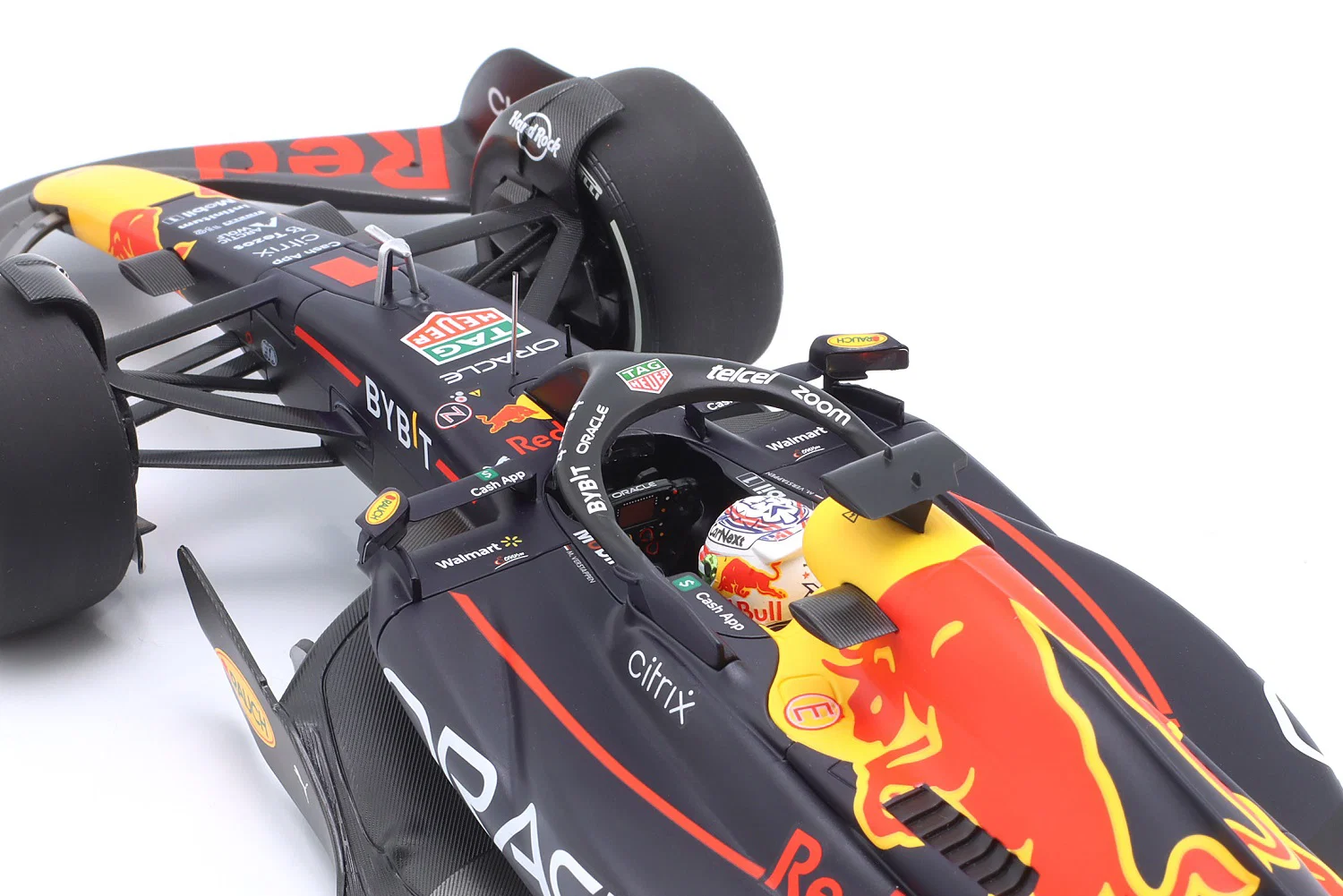 Oracle Red Bull Racing RB18 #1 M. Verstappen Winner USA GP 2022 1:18 Minichamps