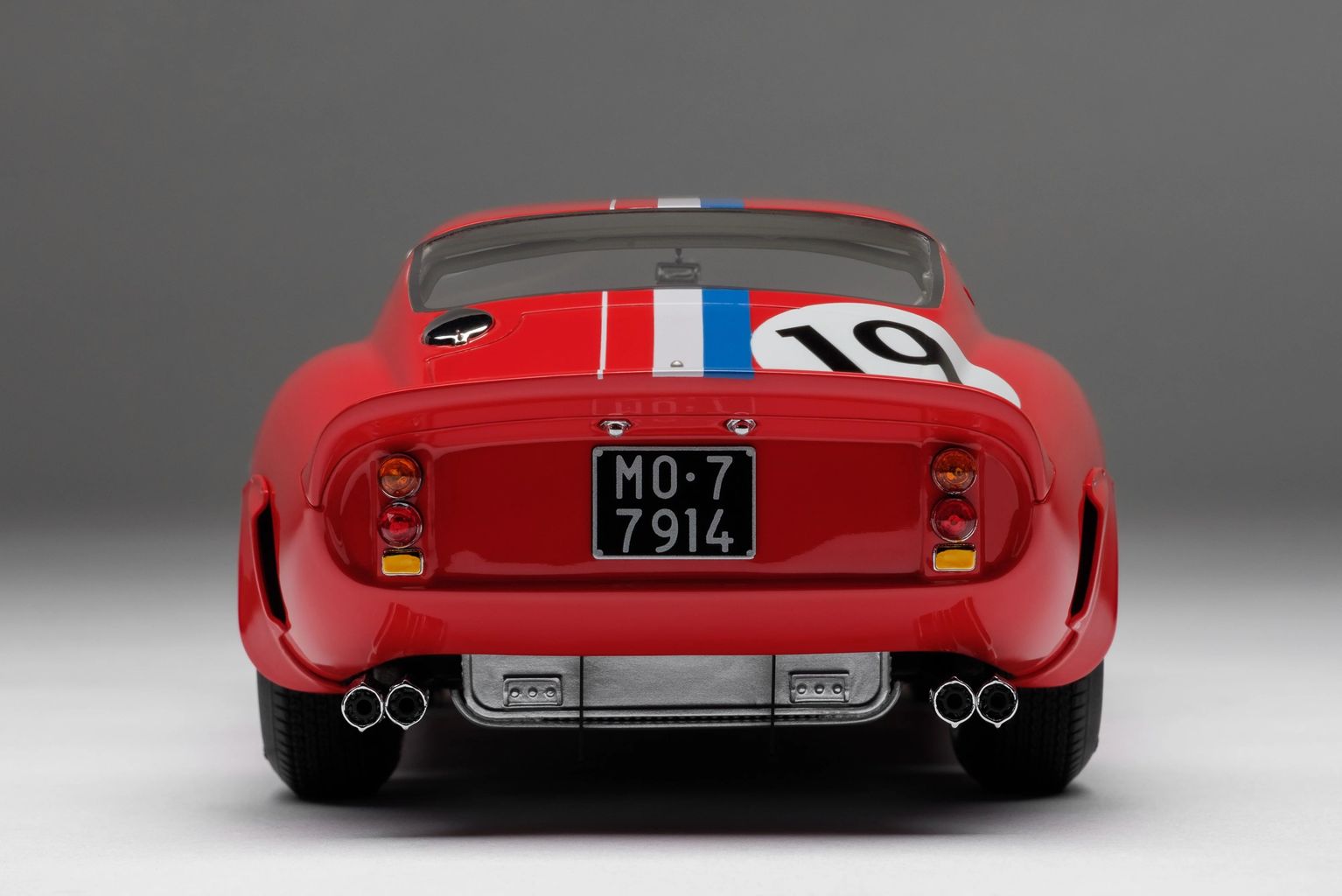 Ferrari 250 GTO #19 P.Noblet/J.Guichet Winner 24 hours le Mans 1962 1:18 Amalgam