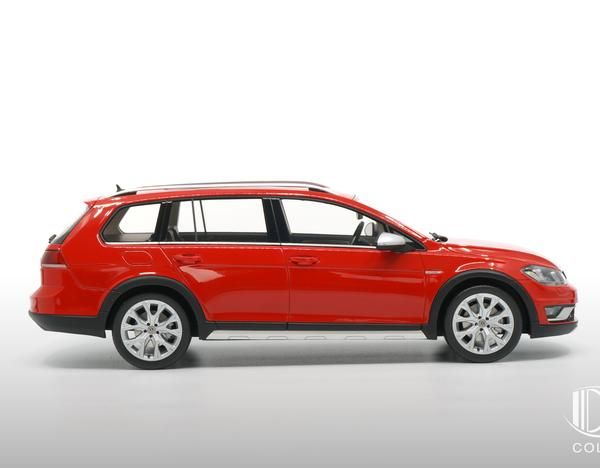 Volkswagen Golf 7 Alltrack 2015 red 1:18 DNA Collectibles 