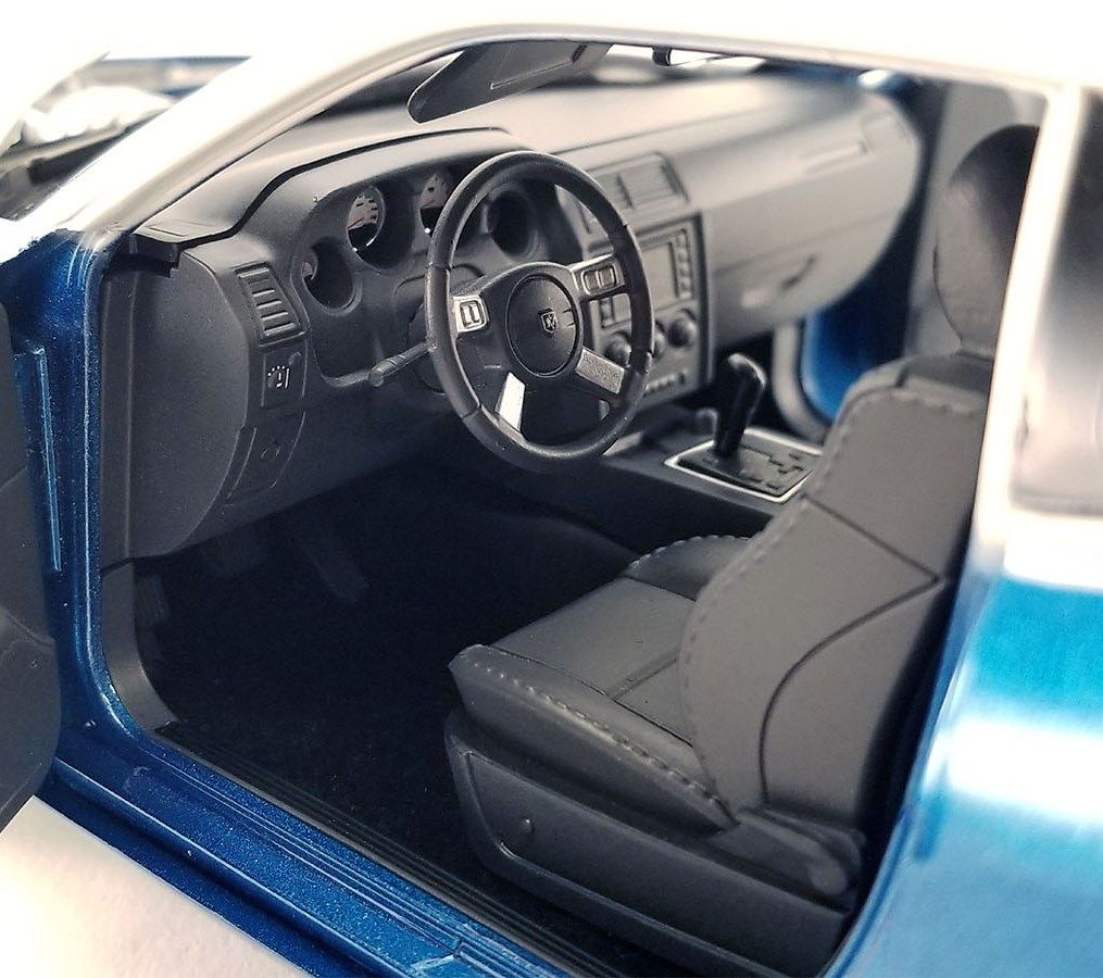 Dodge Challenger SRT8 *Georgia State Partol* 2010 blue/white 1:18 Acme Diecast