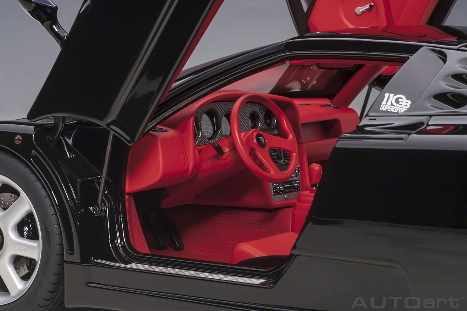 Bugatti EB110 SS 1992 black 1:18 AUTOart