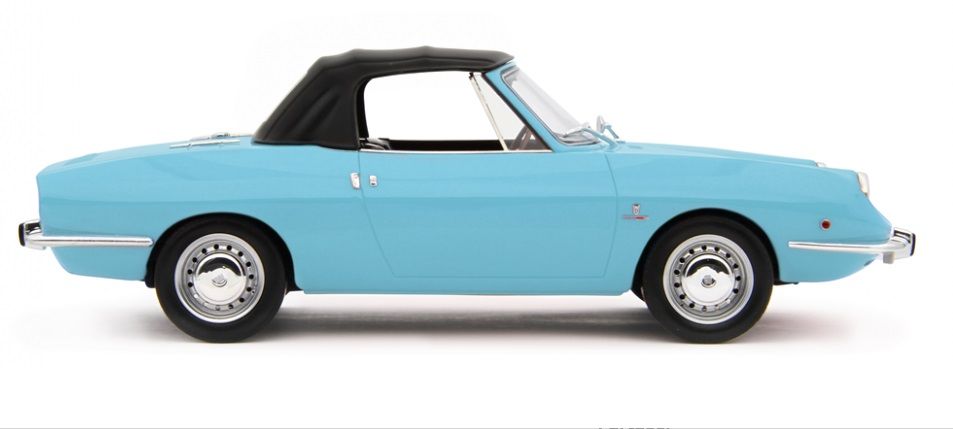 Fiat 850 Sport Spider 1968 light blue 1:18 Laudoracing Model 