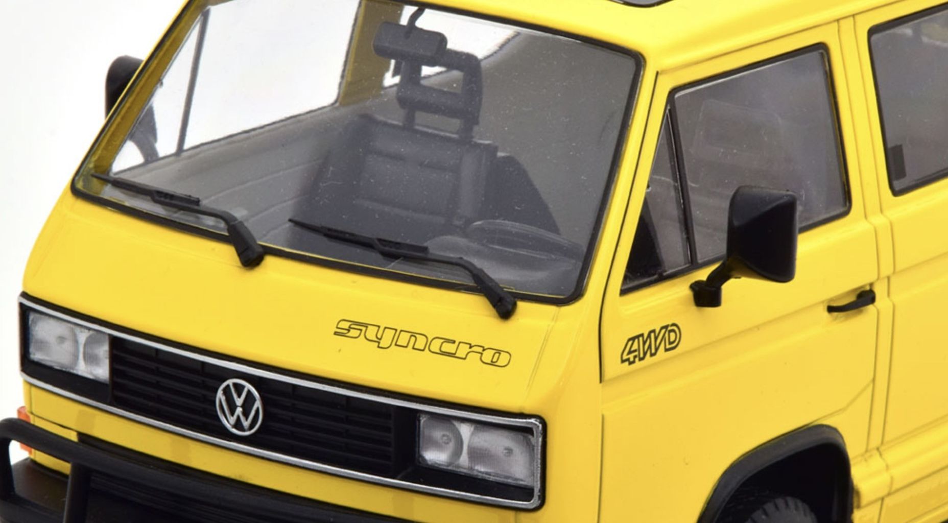Volkswagen T3 Minibus SYNCRO 1987 yellow 1:18 KK Scale