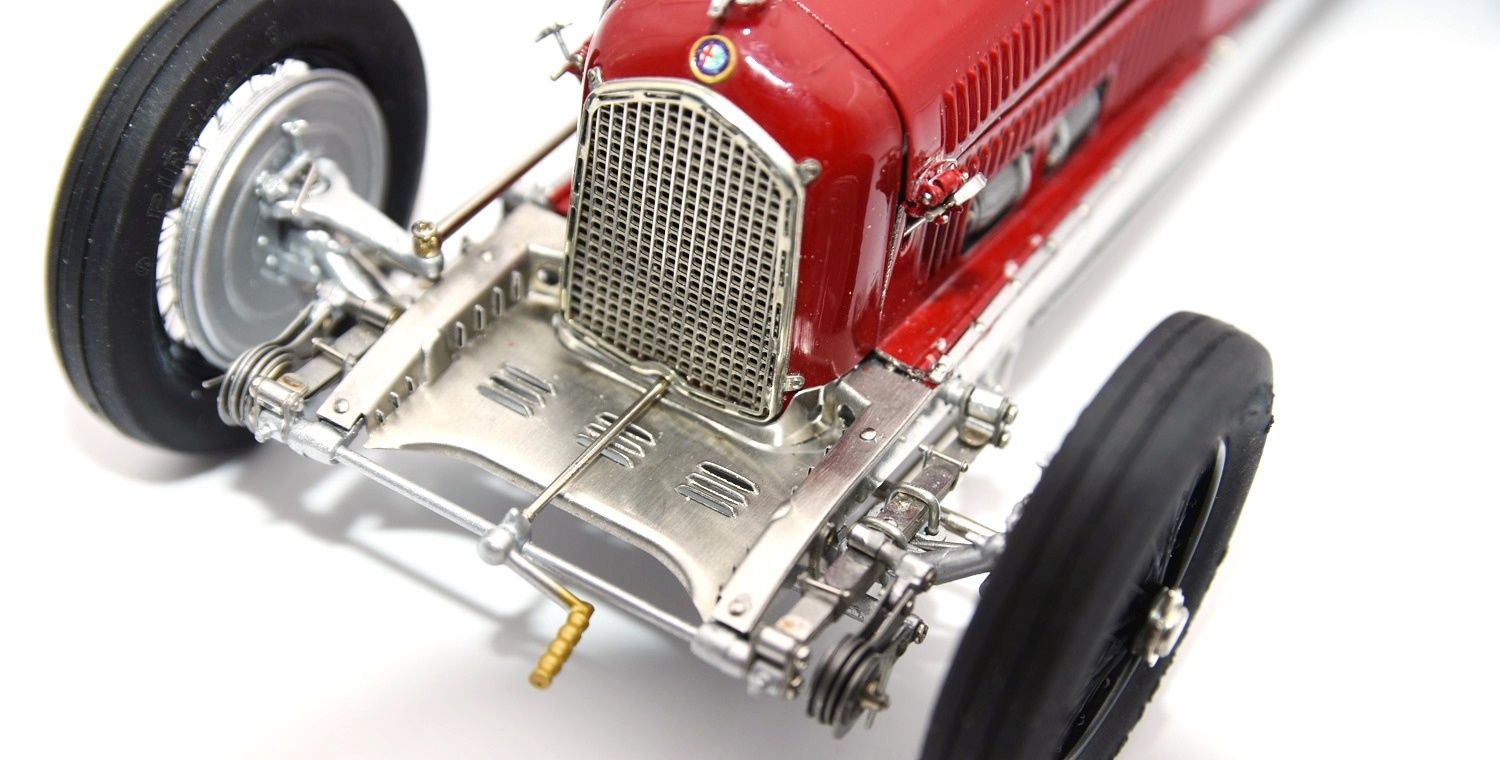 Alfa Romeo P3 #8 Nuvolari Winner GP Italy 1932 1:18 CMC