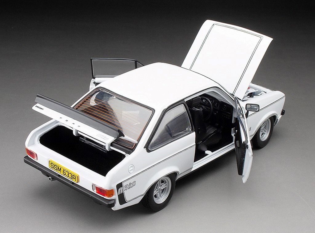 Ford Escort MKII RS Mexico 1976 white 1:18 Sun Star