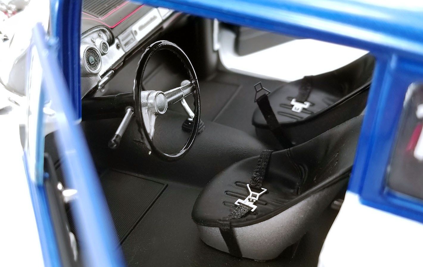 Chevrolet Bell Air Gasser *American Express* 1957 1:18 Acme Diecast