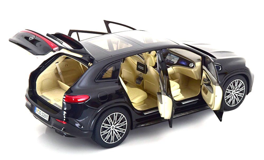 Mercedes-Benz EQS SUV AMG Line obsidian black 1:18 NZG