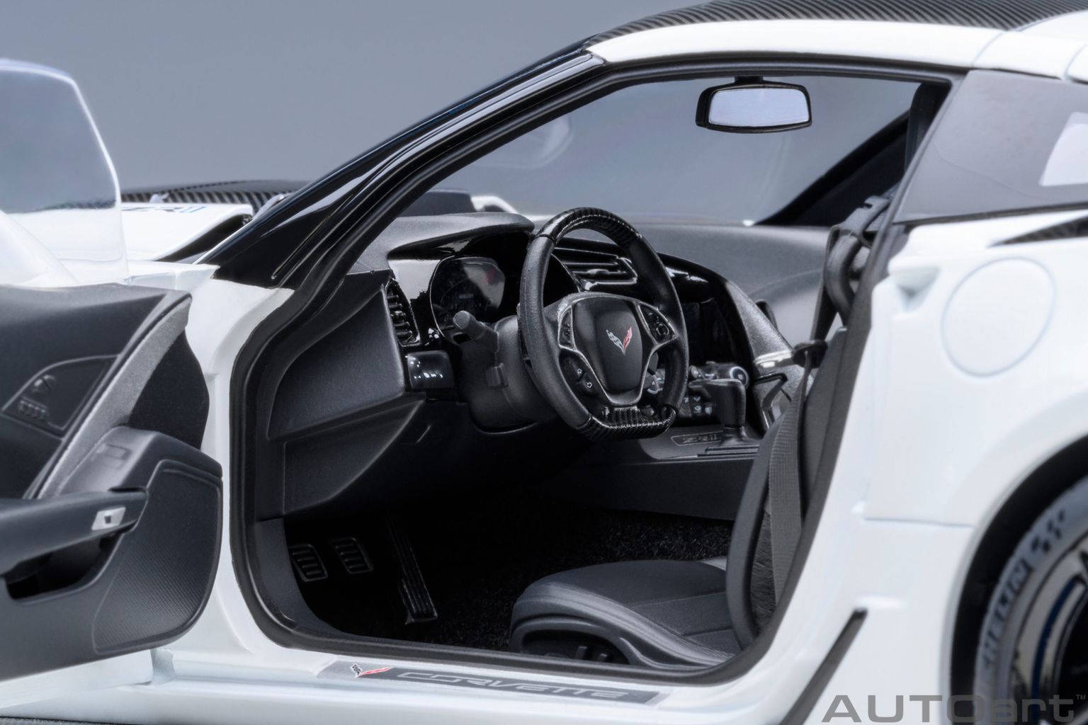 Chevrolet Corvette C7 ZR1 2019 arctic white 1:18 AUTOart