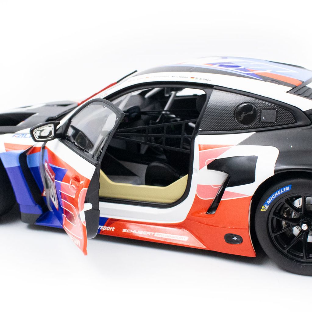 BMW M4 GT3 #20 Schubert Motorsport 24H Race Nürburgring 2022 1:18 Minichamps