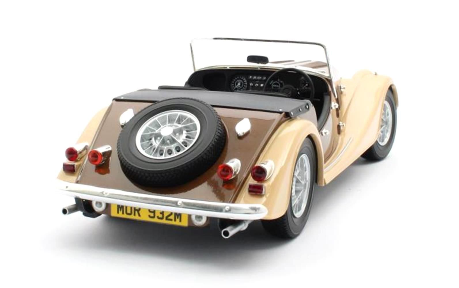 Morgan Plus 8 Eight Spider Open 1970 brown/beige 1:18 Cult Scale Models