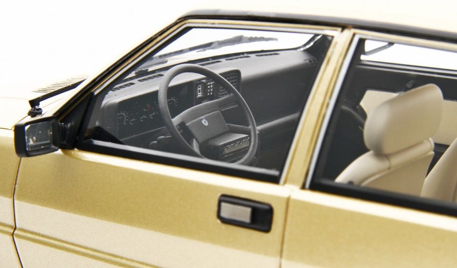 Lancia Prisma 1300 1985 Optional Decals beige metallic 1:18 Laudoracing Model 