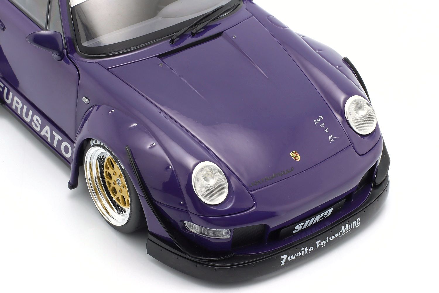 Porsche 911 (993) RWB Rauh-Welt Furusato Sidney Hoffmann purple 1:18 Werk83