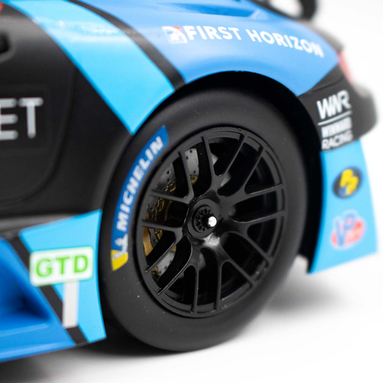 Mercedes-AMG GT3 EVO #57 Winward Racing 24H Daytona 2021 1:18 Ixo Models