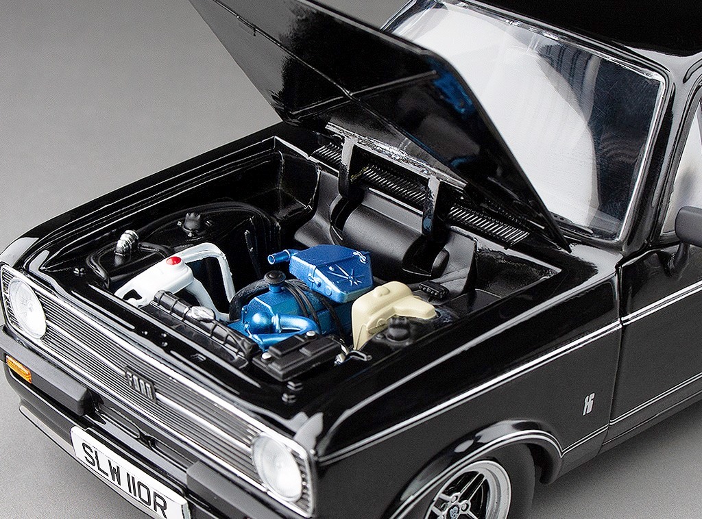 Ford Escort MKII RS Mexico 1976 black 1:18 Sun Star