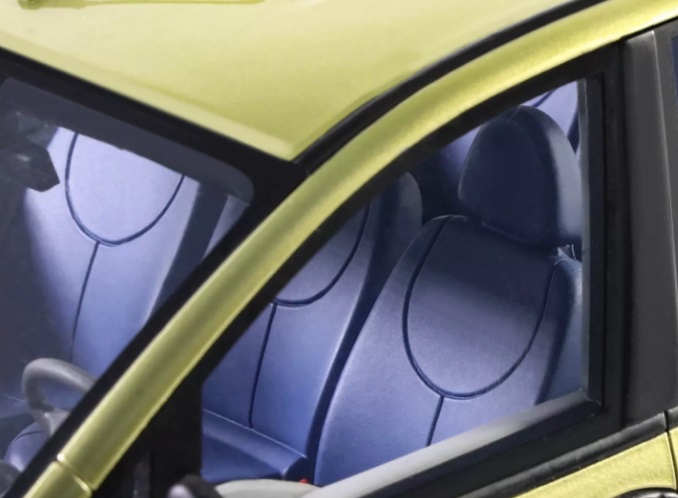 Fiat Multipla 2000 Giallo chic 1:18 OttOmobile