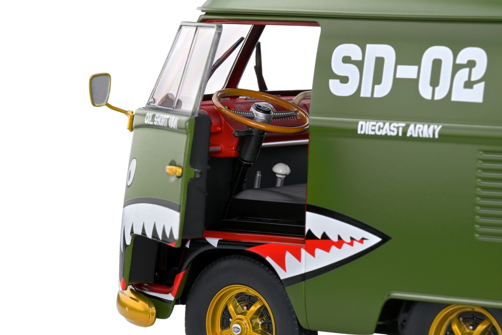 Volkswagen Kool Kombi 1950 green 1:18 Solido