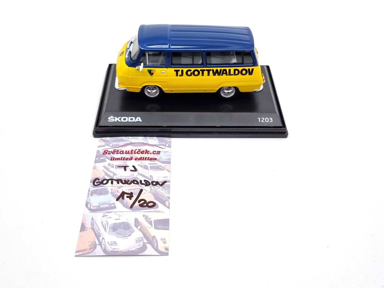 Škoda 1203 TJ Gottwaldov limitovaná edice "Hokej 88" 1:43 Svět autíček