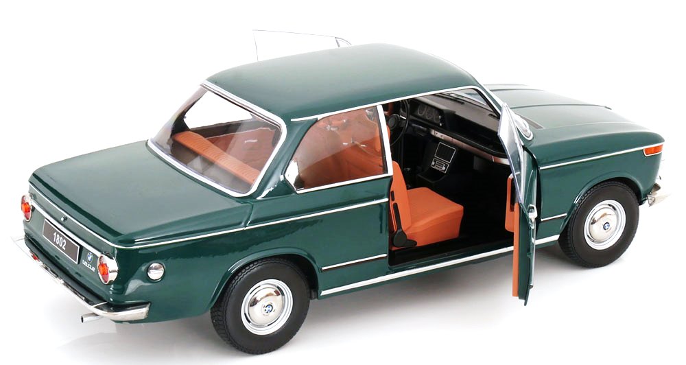 BMW 1802 1-Series 1967 green 1:12 KK Scale