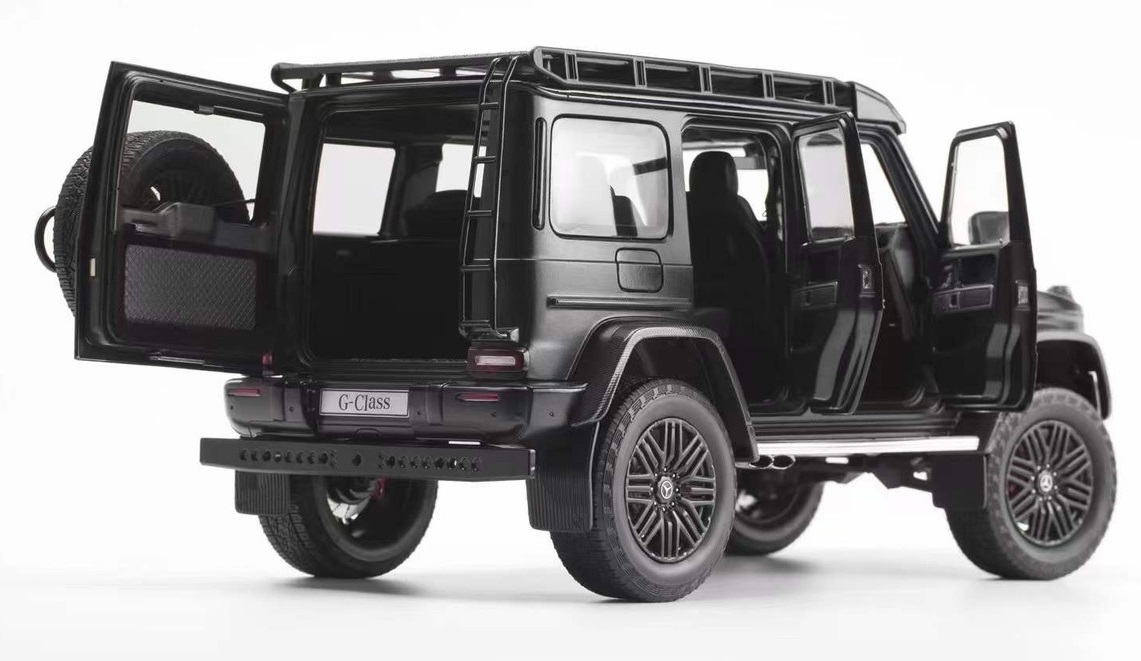 Mercedes-AMG  G 63 4x4² Offroad night black 1:18 NZG