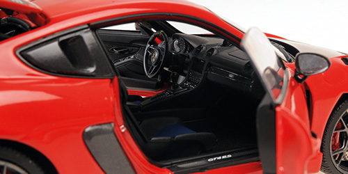Porsche Cayman GT4 RS Weissach Package 2024 red 1:18 Minichamps